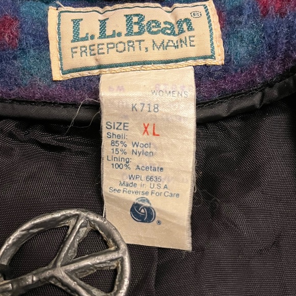 Vintage LL Bean 80s Aztec pattern Wool Trench coat - Picture 3 of 10